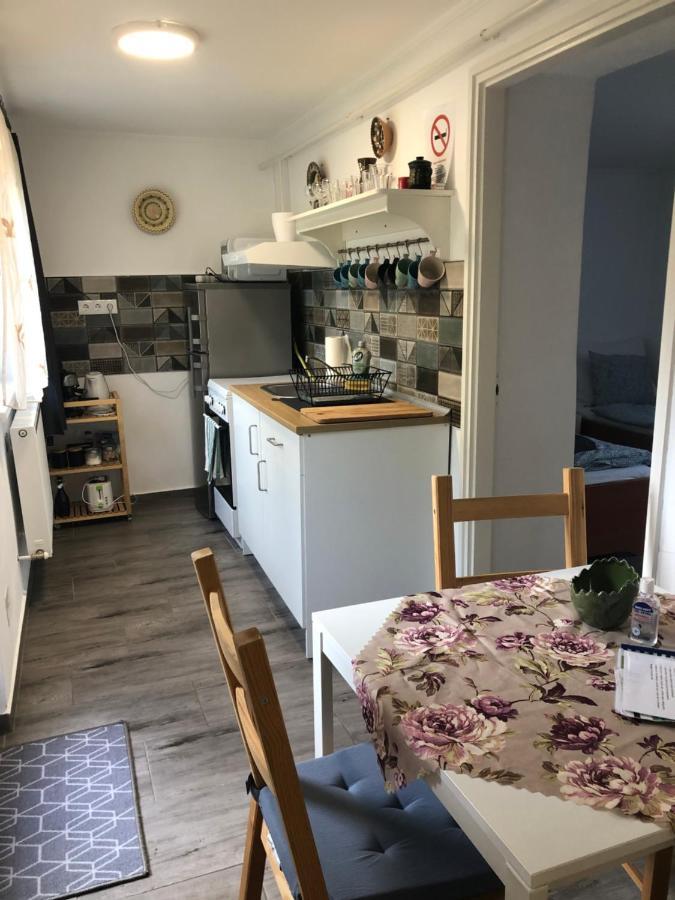 Dalia Apartman Gyoemro 外观 照片